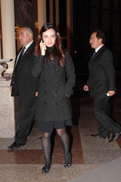 MELİSA TAPAN