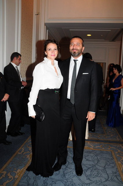 ASLI - ERKUT SOYAK