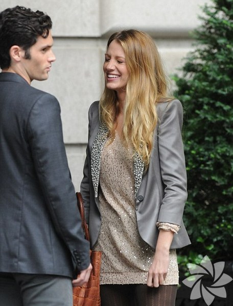 Penn Badgley ve Blake Lively