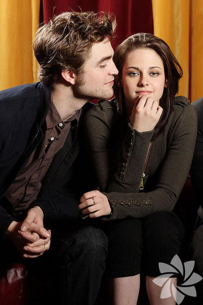 Kristen Stewart ve Robert Pattinson
