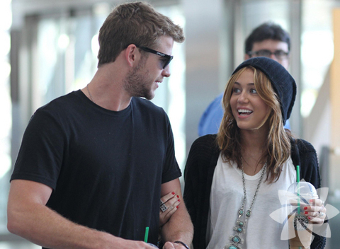 Miley Cyrus ve Liam Hemsworth