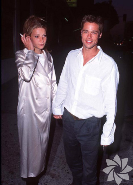 Brad Pitt ve Gwyneth Paltrow – 7 (Seven) - Ünlü müzik grubu Coldplay'in solisti Chris Martin ile evli ve Apple adında bir kız çocuğu olan Gwyneth, eski erkek arkadaşı tüm zamanların en yakışıklı adamlarından biri olan Brad Pitt'ti. 1997 senesinde "7" filminin çekimleri bitmesi ile aşkları da biten ikili kısa bir açıklama ile bunu basına duyurmuştu. 