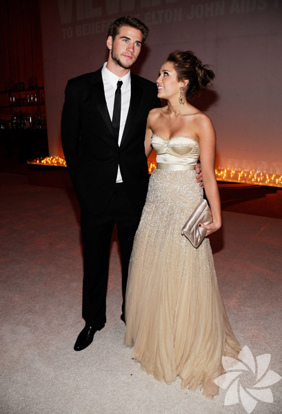 Miley Cyrus ve Liam Hemsworth