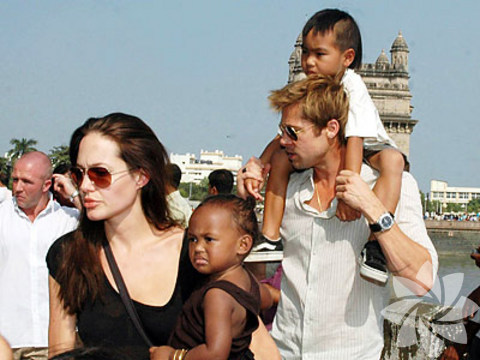 Angeline Jolie ve Brad Pitt 