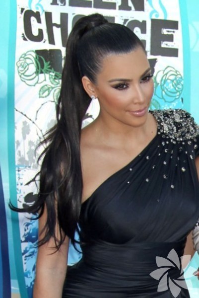 At kuyruğu ile yüzünüzün güzelliğini ortaya çıkarın