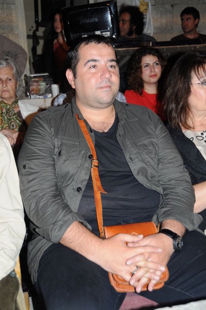 @komedyieni / Takipçi sayısı: 566,043