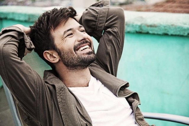 @YALINonline / Takipçi sayısı: 404,807