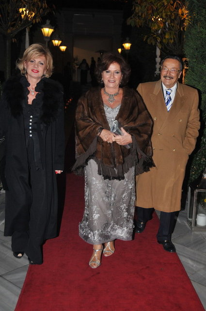 ÖZDEN NARİN