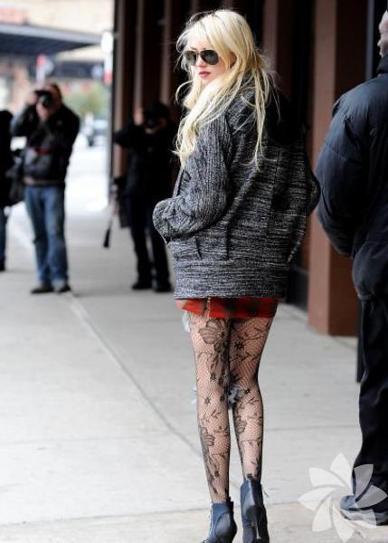Taylor Momsen 