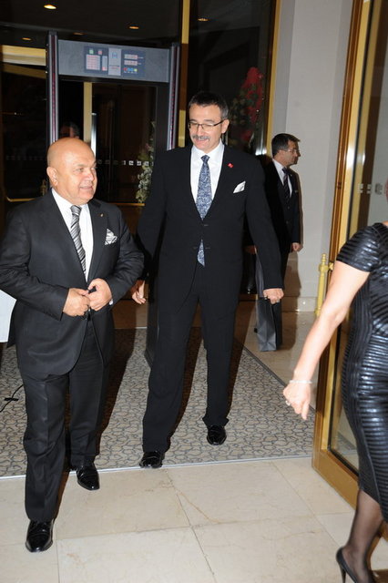 CEMALETTİN SARAR, KÜRŞAD TÜZMEN 
