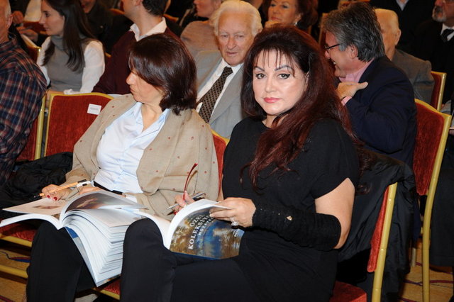 GÜL ERGİ