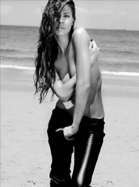 Şenay Akay, ailesinin itirazlarına rağmen Buğra Özçetin ile evlendi  -