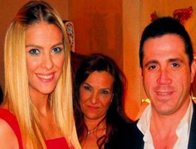 Çiftin boşanma süreci devam ediyor. -