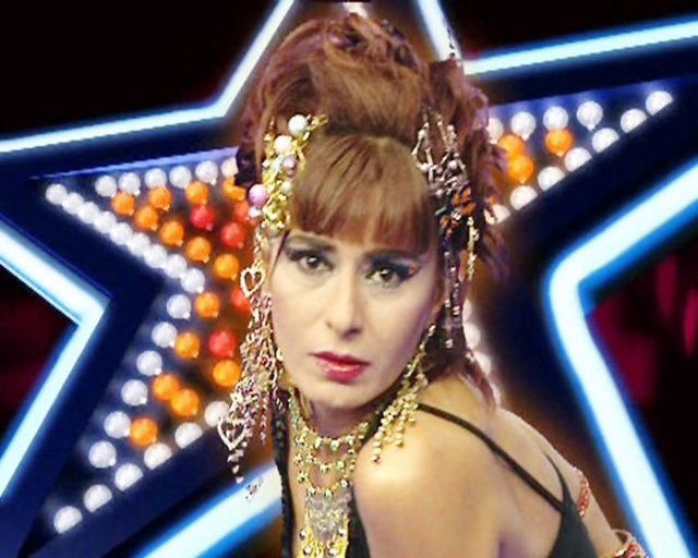 Gönlünden geçeni söyleyen, yüreğinin sesini dinleyen bir sanatçı ...  -