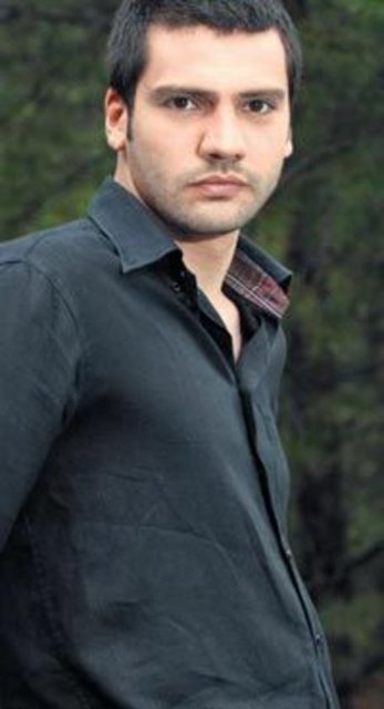 Orada doğdum, şu yaştayım, bunları bunları yaptım -