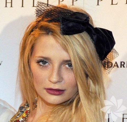 Mischa Barton 