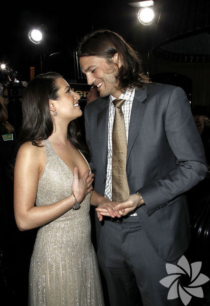 Lea Michelle - Ashton Kutcher 