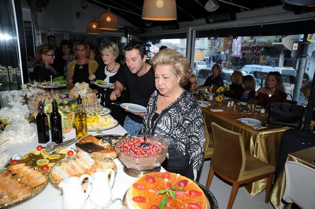SEMRA ÖZAL