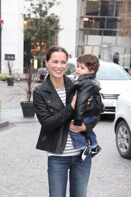 Ve son olarak sırada Ebru Şallı var...