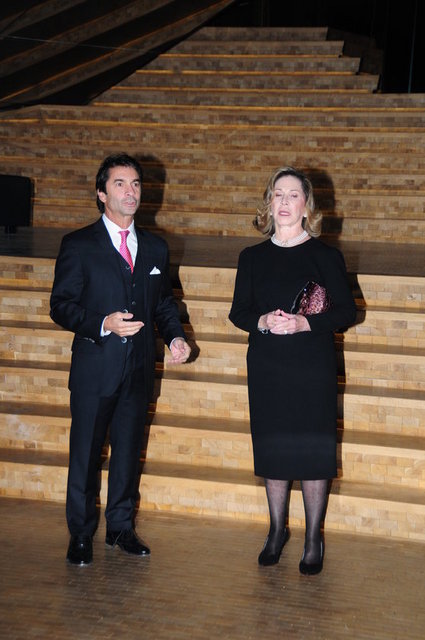 CEM HAKKO, KATHY HAKKO