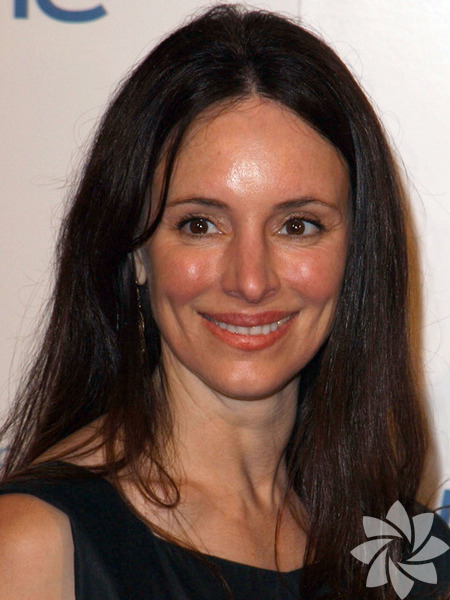 Madeleine Stove - Dram dalında en iyi kadın tv dizi oyuncusu adayı