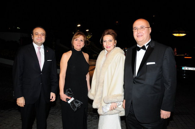 EGEMEN BAĞIŞ, SEMA ÖZKURAL, BEYHAN BAĞIŞ, AKŞİT ÖZKURAL