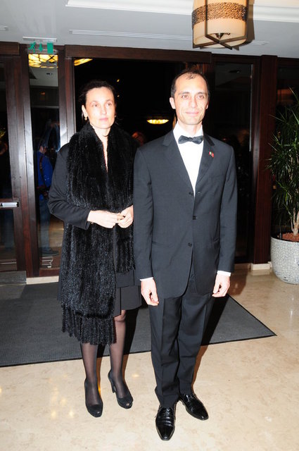 ELENA - GIANLUCA ALBERINI