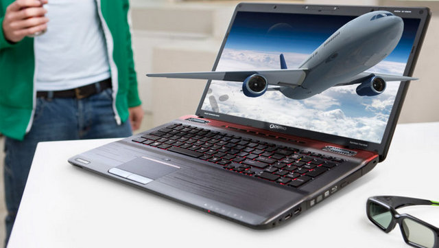 1.5 GB'lik GeForce 560M ekran kartı olan ürün, 8 GB'lik RAM, 1.5 TB'lik hard disk, 17.3 inçlik HD (720p) ekran, Blu-ray sürücü gibi temel özelliklere sahip. 3.4 kiloluk bilgisayarın pil ömrü 2.3 saat. 2D'den 3D'ye görüntü dönüştürebilen üründe Harman Kardon ses sistemi kullanılmış. Fiyatı 5.229 TL.