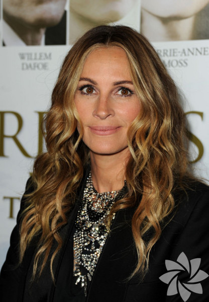 Julia Roberts
