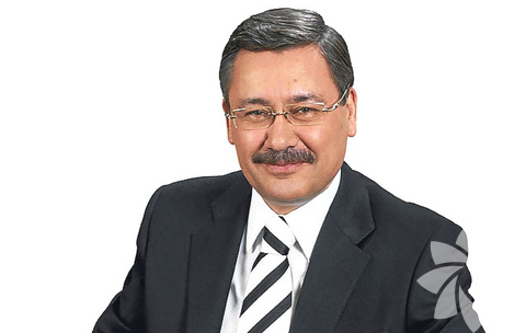 Melih Gökçek