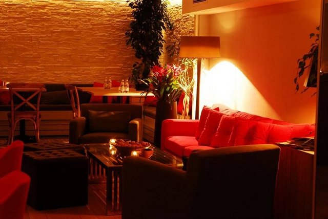 Salomenje / Nişantaşı Ücreti: 195 TL. Tel: (0 212 327 35 77) -