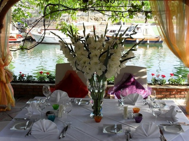 Göksu Marine Restaurant & Cafe / Anadoluhisarı Tel: (0 216 332 03 94) -