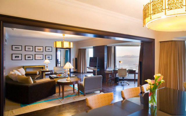 Swissotel The Bosphorus / Maçka Tel: (0 212 326 11 00) -