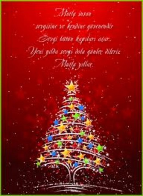 Yeni yıl gelmeden bir ay önce hazırlıklara başlar, renkli tebrik kartları alır, arkasına kısa ama eğlenceli notlar yazarak sevdiklerimize yollardık. Hatta bu kartları evde hazırlamak da en büyük eğlencelerimizden biriydi. Alırdık dosya kağıtlarını önümüze, üzerine çam ağaçları çizer, pamuklardan kar yağdırır, renkli kalemlerle boyar ve tebrik kartlarımızı kendimiz yapardık. - Artık e-kartlar ve elektronik sistemler var. Kutlamalarımızı maillerle ya da sms'lerle yapıyor, hatta toplu gönderim seçeneği sayesinde aynı mesajı yüzlerce kişiye aynı anda iletebiliyoruz! Değişmeyen ilettiğimiz güzel dileklerimiz