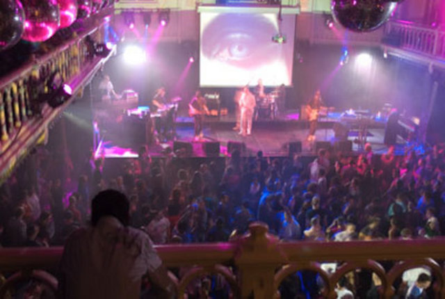 Ghetto / Beyoğlu Tel: (0 212 251 75 01) -