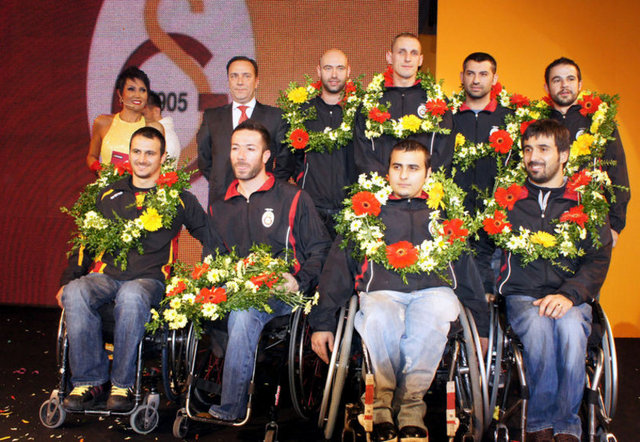 7 Haziran: Tekerlekli Sandalye Basketbol Süper Ligi Play-off 2. etabı son maçında Beşiktaş'ı 67-46 yenen Galatasaray, 2010-2011 sezonu şampiyonu oldu.