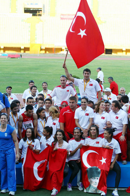 19 Haziran: İzmir'de düzenlenen Avrupa Takımlar Atletizm Şampiyonası 1. Lig yarışlarında 329 puanla birinci olan Türkiye, Süper Lig'e yükseldi.