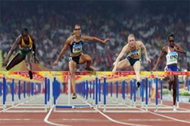 4 Kasım: Finlandiya'nın başkenti Helsinki'de toplanan Avrupa Atletizm Birliği Konseyi, 2016 Avrupa Atletizm Şampiyonası'nın ev sahipliğini Amsterdam'a verdi. Aday kentler arasında İstanbul da yer alıyordu.