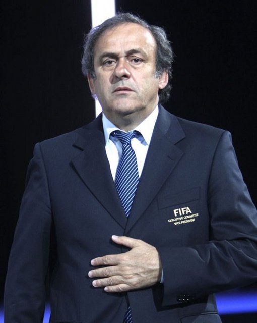 22 Mart: UEFA Başkanı Michael Platini'nin, bu görevi bir dönem daha yürütmesine karar verildi.