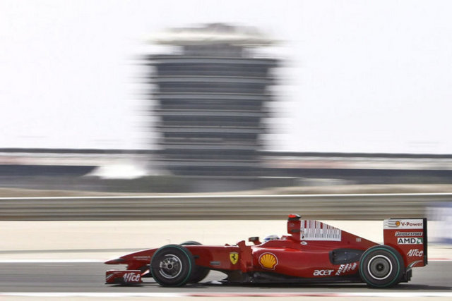 21 Şubat: Formula 1'de, 2011 sezonunun ilk yarışı olan Bahreyn Grand Prix'si, bu ülkede devam eden iç karışıklıklar nedeniyle iptal edildi.