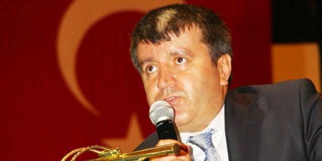 14 Aralık: Uluslararası Güreş Federasyonları Birliği'nin, Londra'da düzenlediği toplantıda milli güreş hakemi Satılmış Baykuş, olimpik hakem kategorisine seçildi. Böylece Türkiye, İbrahim Cicioğlu ve Erdal Büyükerşen'in ardından, 3. hakeminin bu kategoriye yükselmesiyle olimpik hakem kotasını doldurdu.