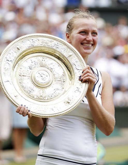 Wimbledon Tenis Turnuvası'nda, tek kadınlar finalinde 8 numaralı seribaşı Petra Kvitova, 5 numaralı seribaşı Maria Sharapova'yı 2-0 yenerek  -  - şampiyon oldu ve kariyerinin ilk Grand Slam şampiyonluğunu kazandı.
