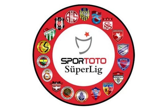 28 Ağustos: Spor Toto 3. Lig'de 2011-2012 sezonu, ilk hafta maçlarıyla başladı. -  -