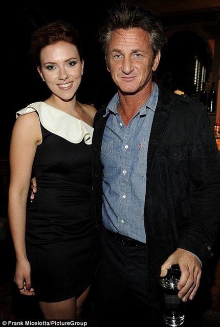 SCARLETT JOHANSSON - SEAN PENN  