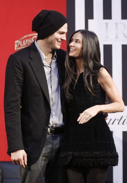 DEMİ MOORE - ASHTON KUTCHER  