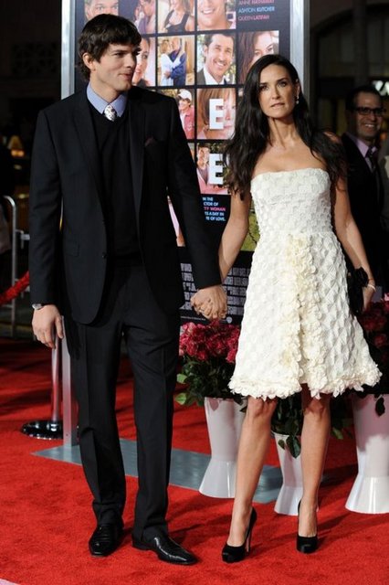 DEMİ MOORE - ASHTON KUTCHER  