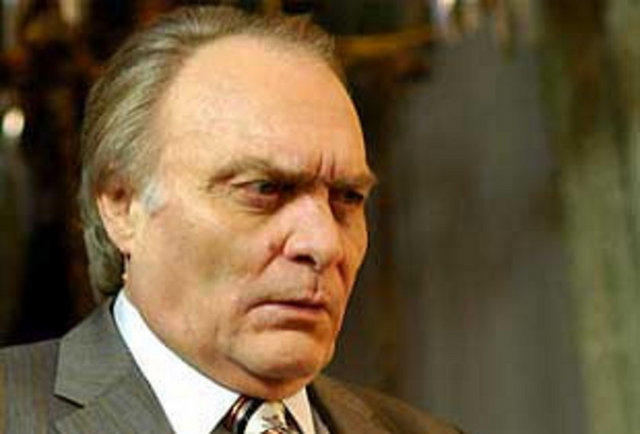 11 KASIM - Tiyatro sanatçısı İstemi Betil, 68 yaşında hayatını kaybetti. -