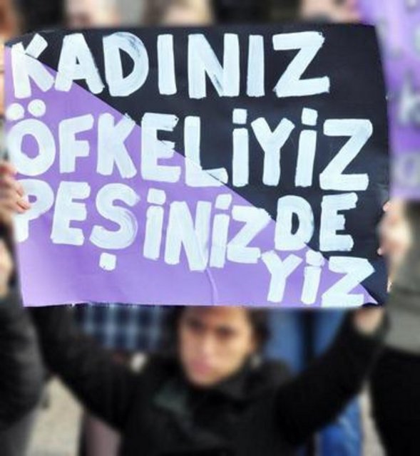 4 KASIM - 13 yaşındaki kız çocuğu N.Ç'ye tecavüz davasında onama kararı veren Yargıtay 14. Ceza Dairesi'nin Başkanı Fevzi Elmas, bunun hukuki bir tartışma olduğunu, "kararın yaygarayla değişmesinin mümkün olmadığını" açıkladı. -