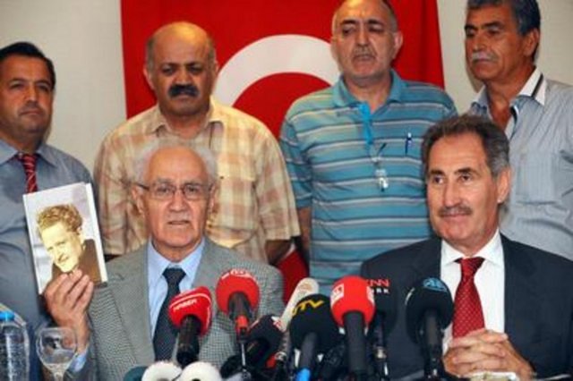 30 TEMMUZ BURKAY DÖNDÜ - Şair ve siyaset adamı Kemal Burkay, 31 yıldır yaşadığı İsveç'ten Türkiye'ye döndü. -