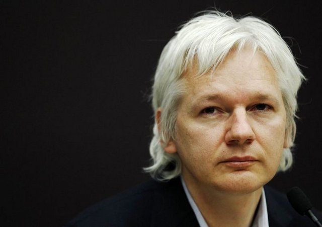 - YILIN SIZINTISI: SANIK ASSANGE - Wikileaks ABD'ye ait gizli belgeleri yayınlamaya devam etti. Sitenin kurucusu Julian Assange İngiltere'de yargılanmaya başladı.